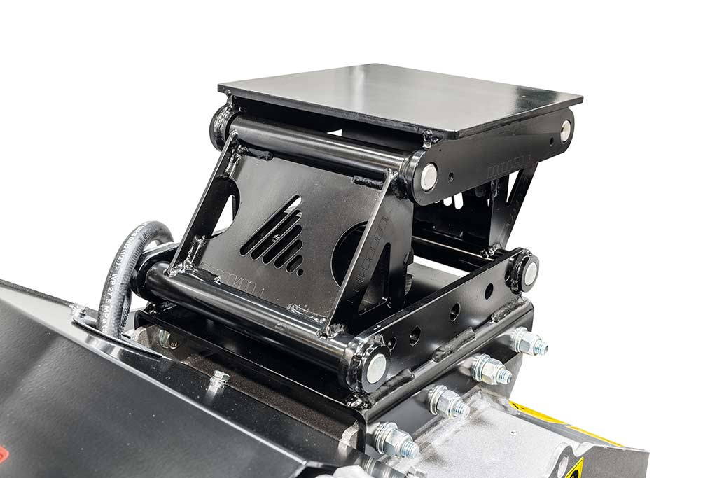 Attachment plate with self levelling device | FAE