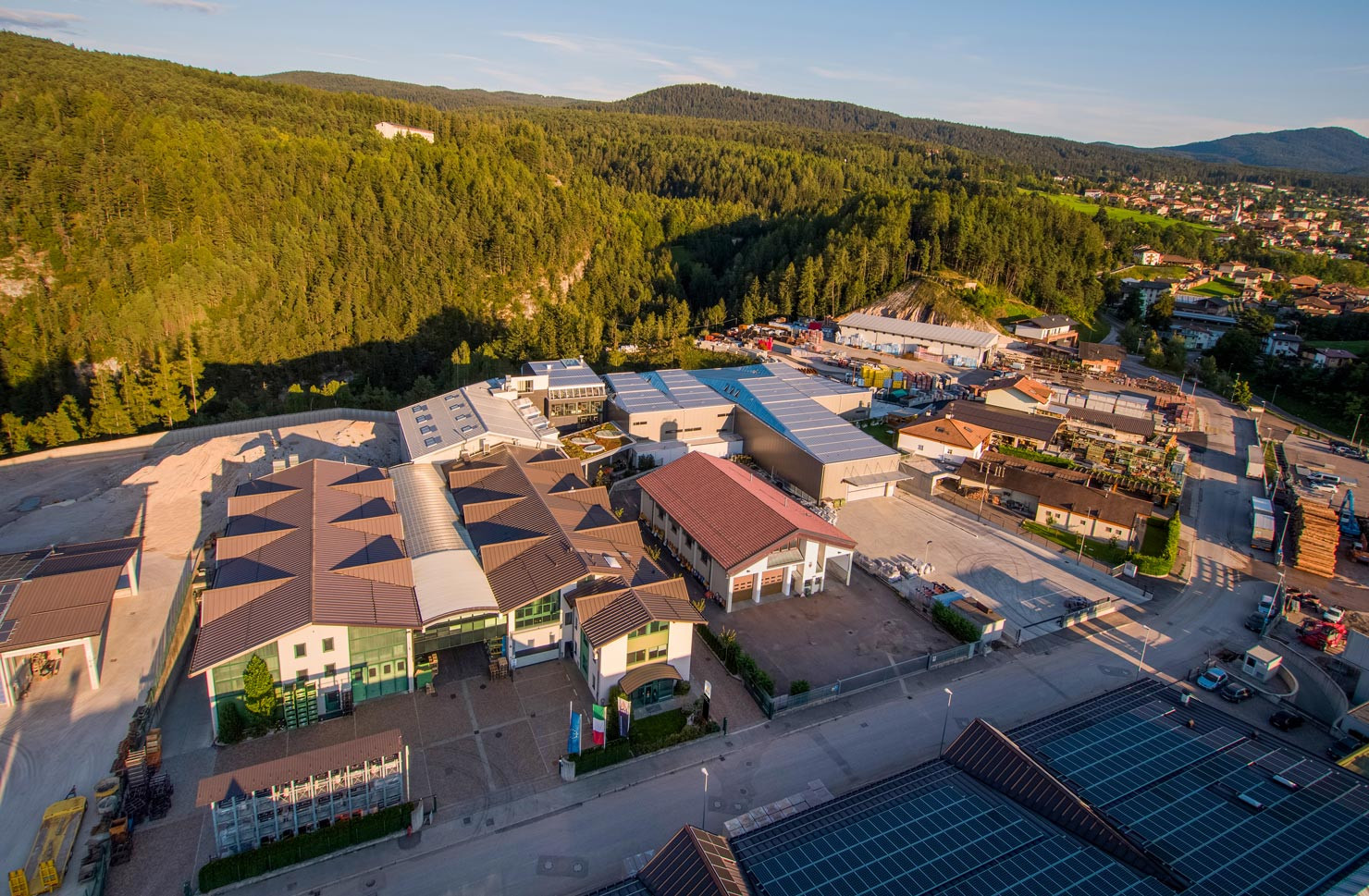 2020, ein weiteres Rekordjahr für FAE 2020, ein weiteres Rekordjahr für FAE