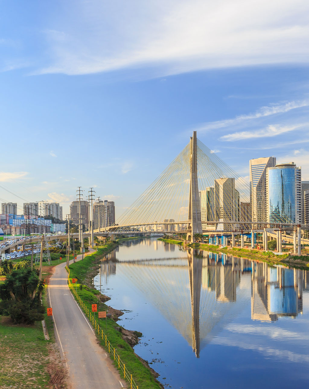 Brésil, St.Paul, Roder Machinery and Equipment | FAE STORIES