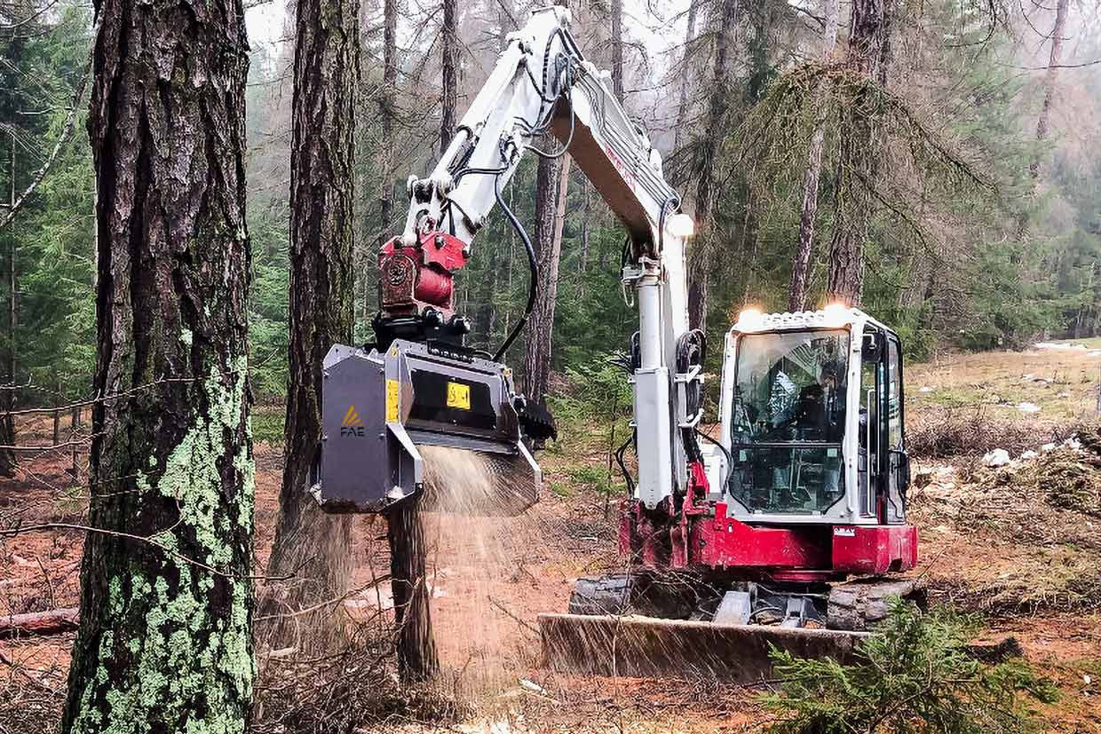 BL2/EX/VT - BL2/EX/SONIC, broyeurs pour pelles équipées d'un moteur VT (Variable Torque) qui améliore considérablement les performances 