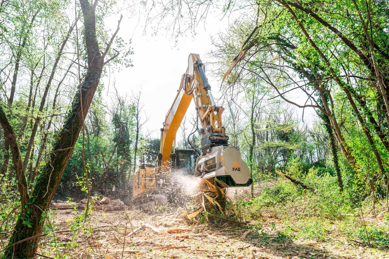 BL4/EX/VT - BL4/EX/SONIC, broyeur pour pelle convenant partout où l'on a besoin d'une grande capacité de broyage et d'une grande rapidité d'intervention 
