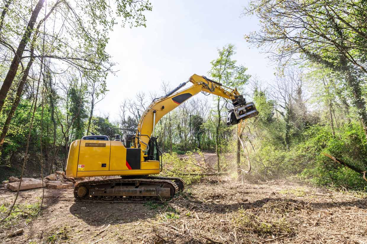BL4/EX/VT - BL4/EX/SONIC, broyeurs forestiers avec transmission par courroie Poly Chain qui garantit un transfert de puissance optimal et une fiabilité dans le temps