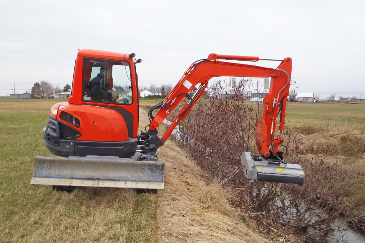 PMM/HY, forestry mulcher for excavators suitable for the maintenance of light areas 