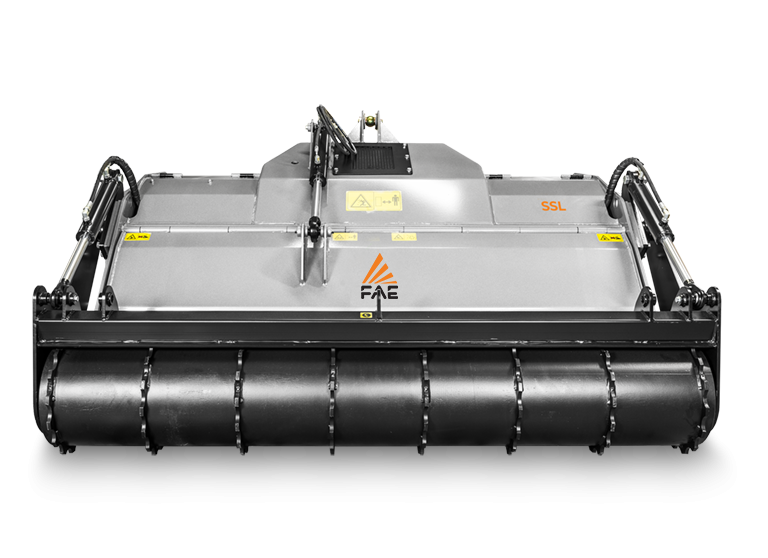 SSL - Forestry tiller for PTO tractors with fixed teeth rotor, from 100 to 220 hp SSL - Forestry tiller for PTO tractors with fixed teeth rotor, from 100 to 220 hp
