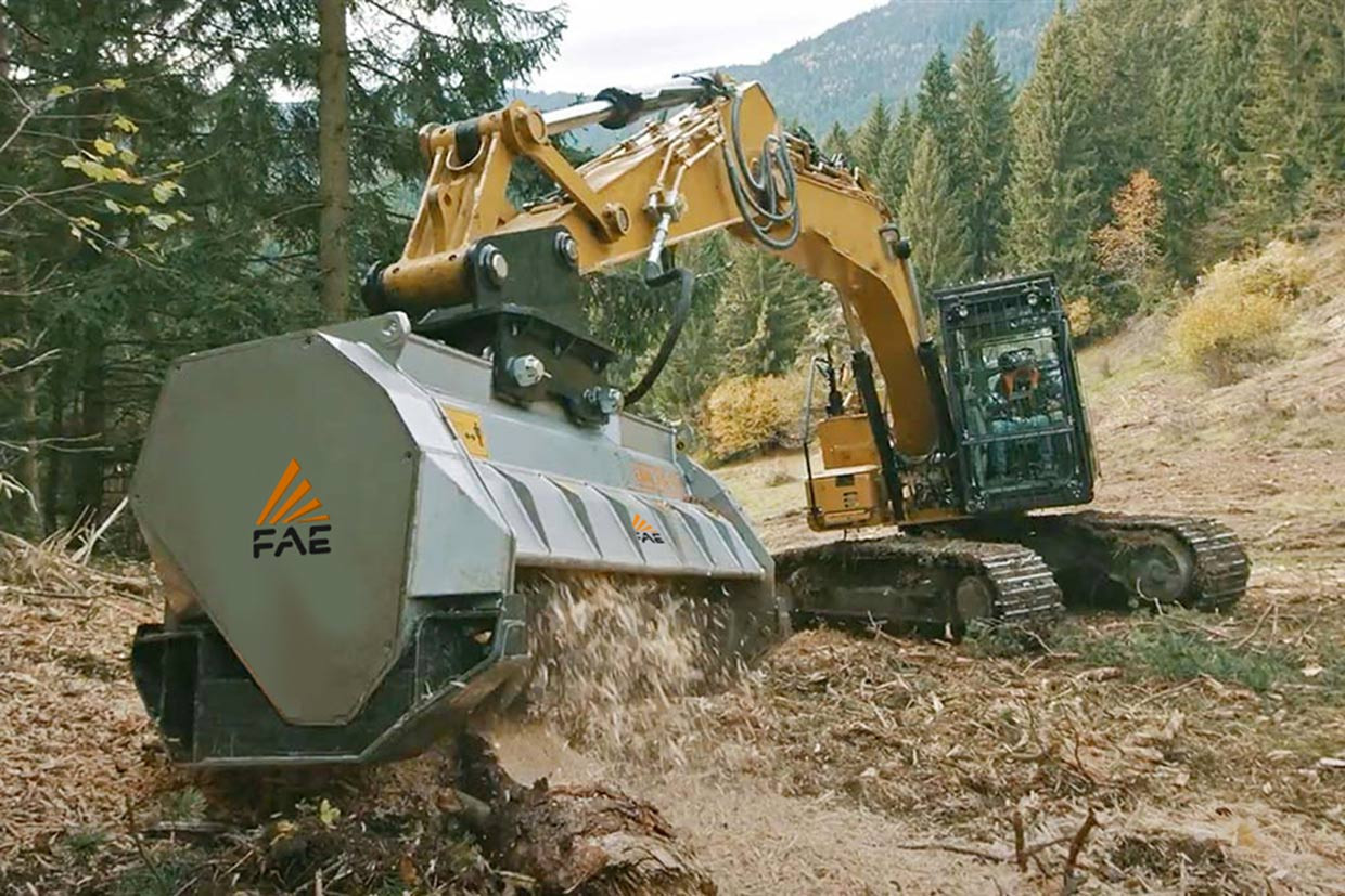 UML/S/EX/VT - UML/S/EX/SONIC, shredders for excavators suitable for managing wooded areas and recycling in depth
