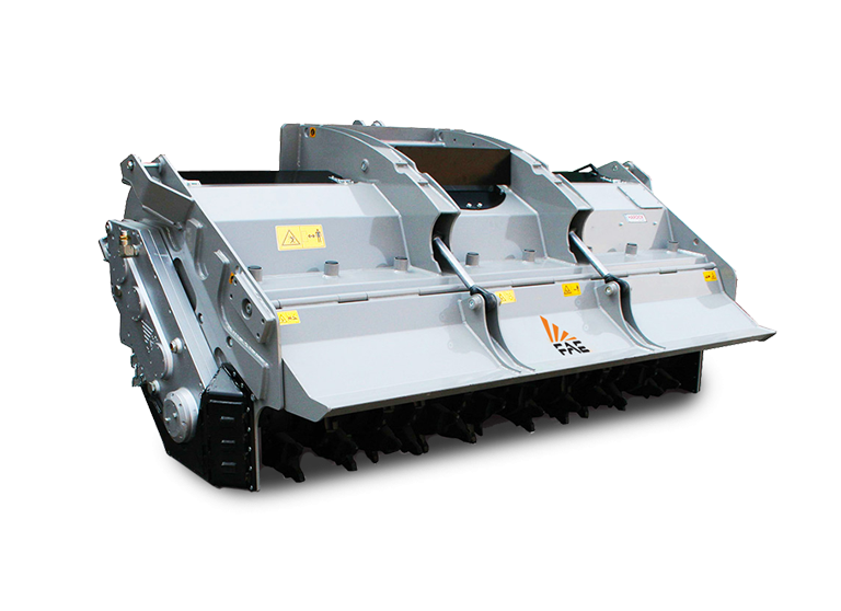 300/S - Fresa forestale per applicazioni idrauliche o meccaniche su mezzi speciali, da 250 a 400 CV