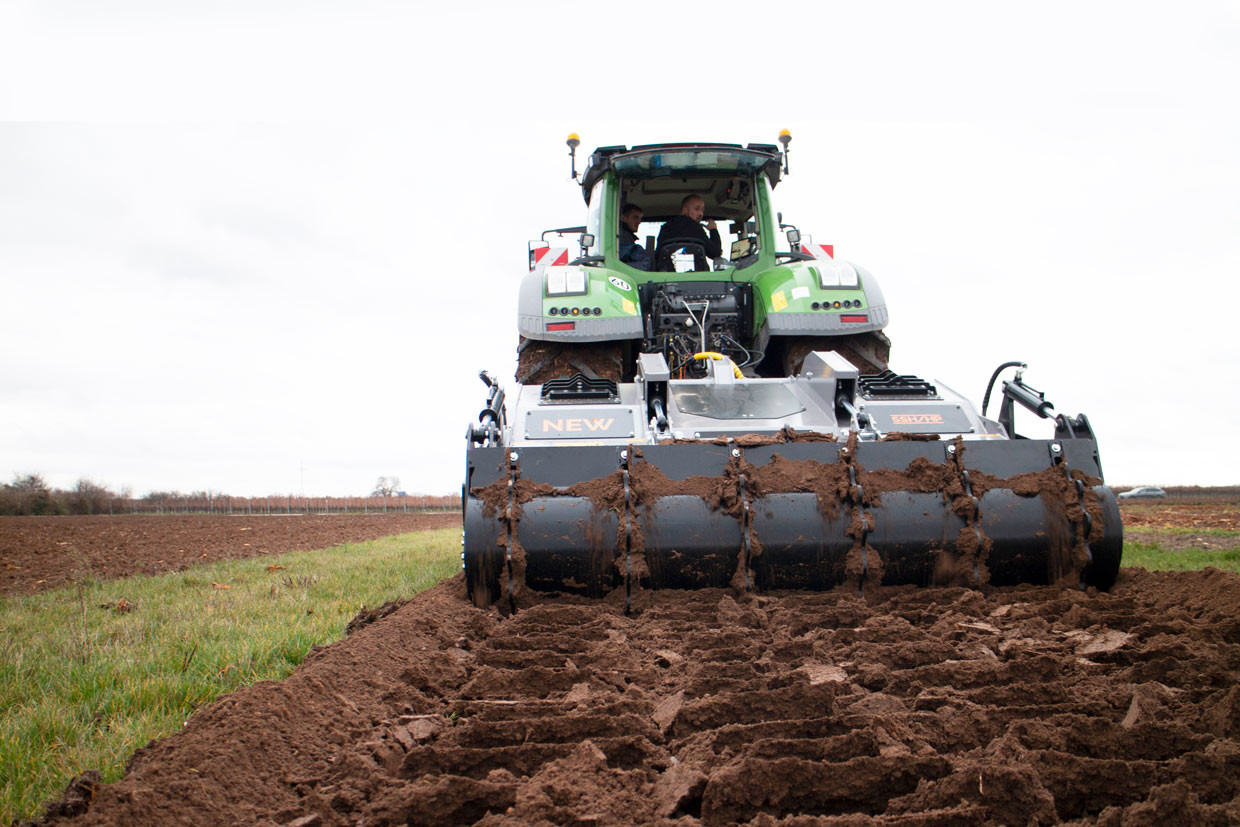 SSH - SSH/HP, forestry tillers with hydraulic rear hood with anti-clogging system