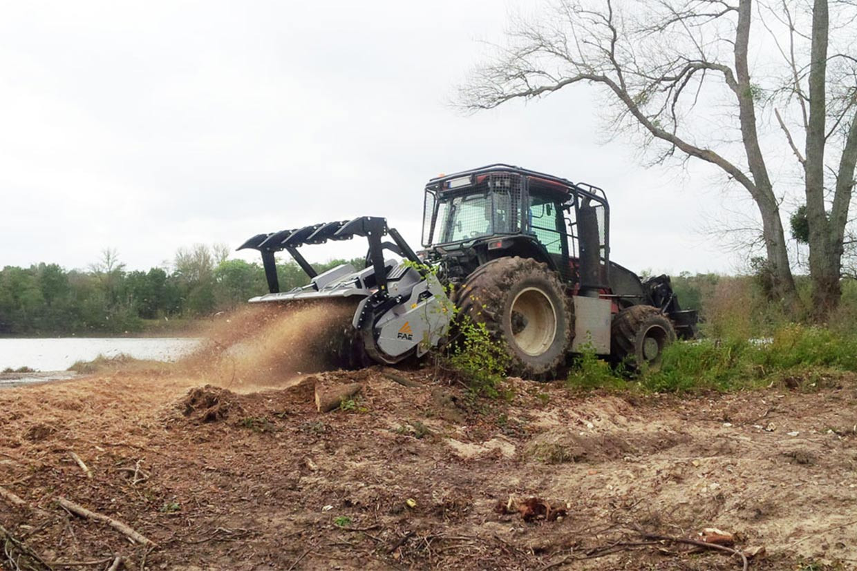UMH/MEGA, forestry mulcher capable of performing work on large surfaces quickly and flawlessly 