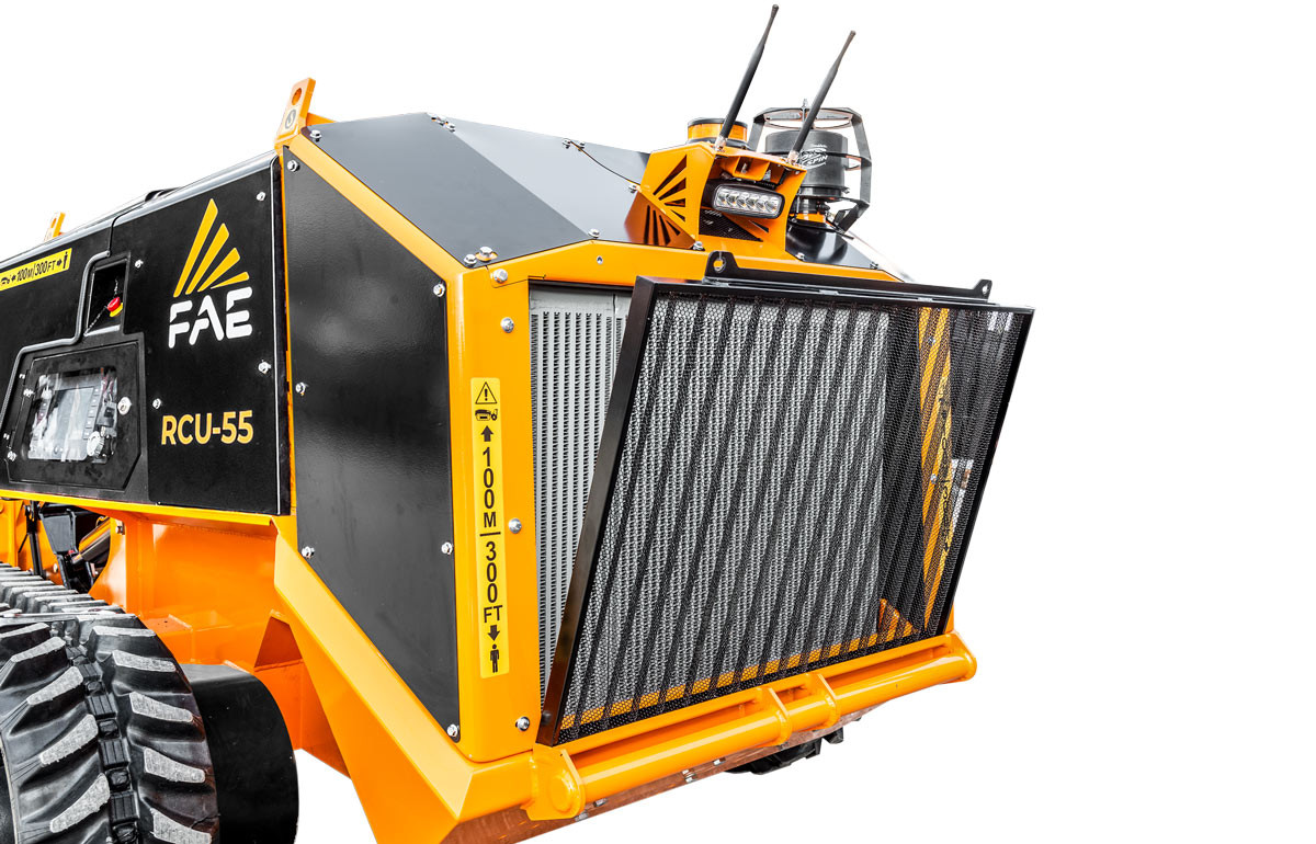 The combined aluminum radiator of the RCU-55 FAE guarantees maximum performance and reduces maintenance