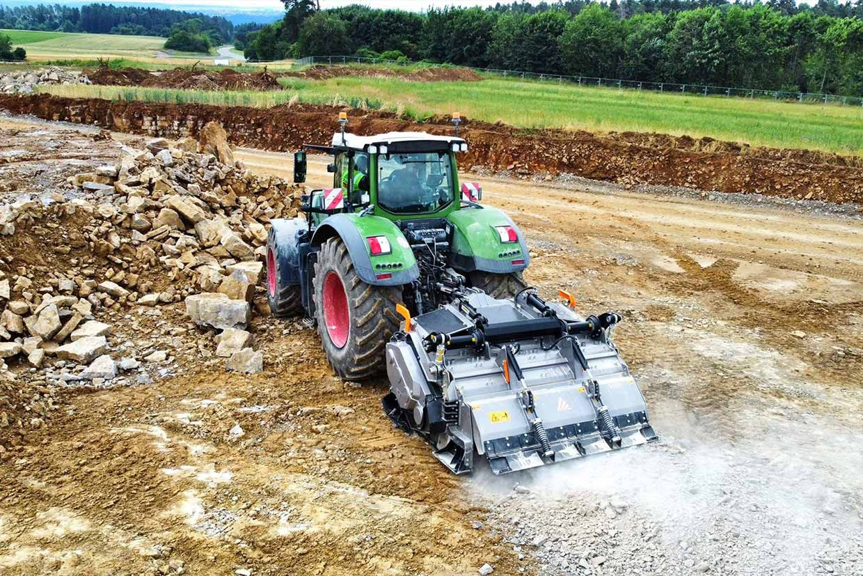 MTH - MTH/HP, stabilizzatrici del suolo aventi la controlama in Hardox antiusura e la griglia sul cofano posteriore che garantiscono la granulometria desiderata del materiale in uscita