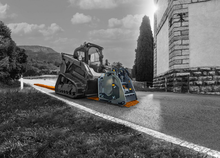 SLIDER_CONSTRUCTION_TESTATE_TRASMISSIONE_IDRAULICA | FAE