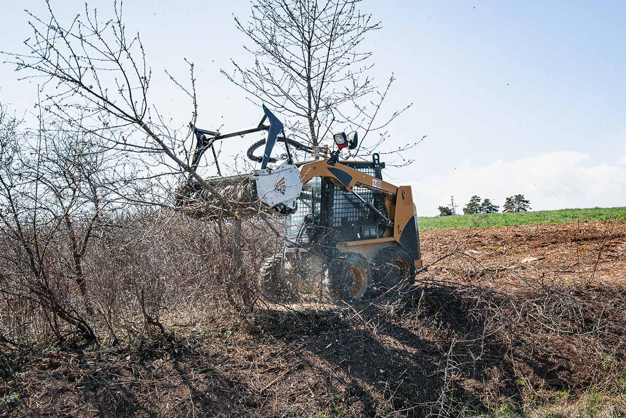 BL1/SSL/VT, est capable de déchiqueter des matériaux jusqu'à 10 cm de diamètre