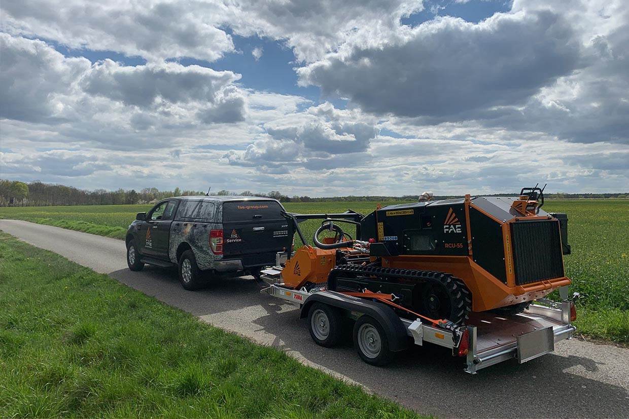 RCU55, vehicle easy to transport, even using a common trailer