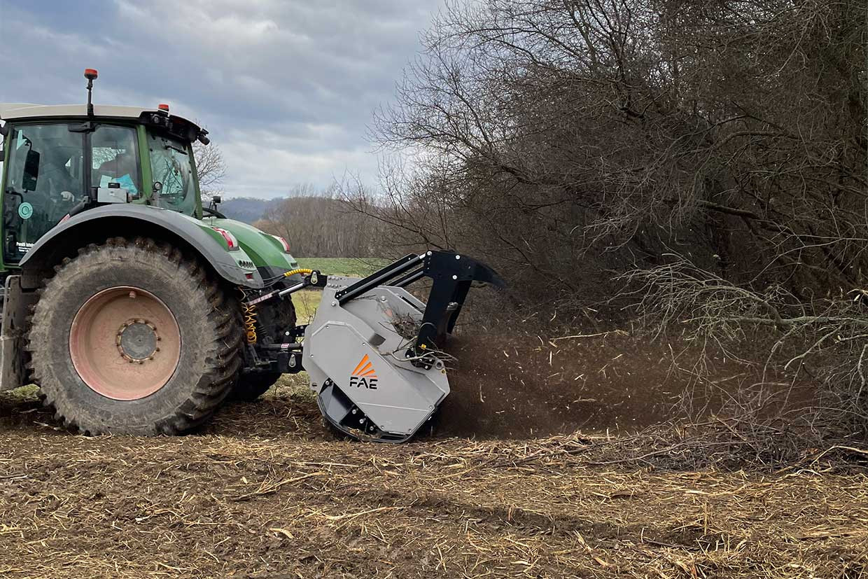 UMH/S - UMH/S/HP, la excelencia de la amplia gama de trituradoras forestales FAE
