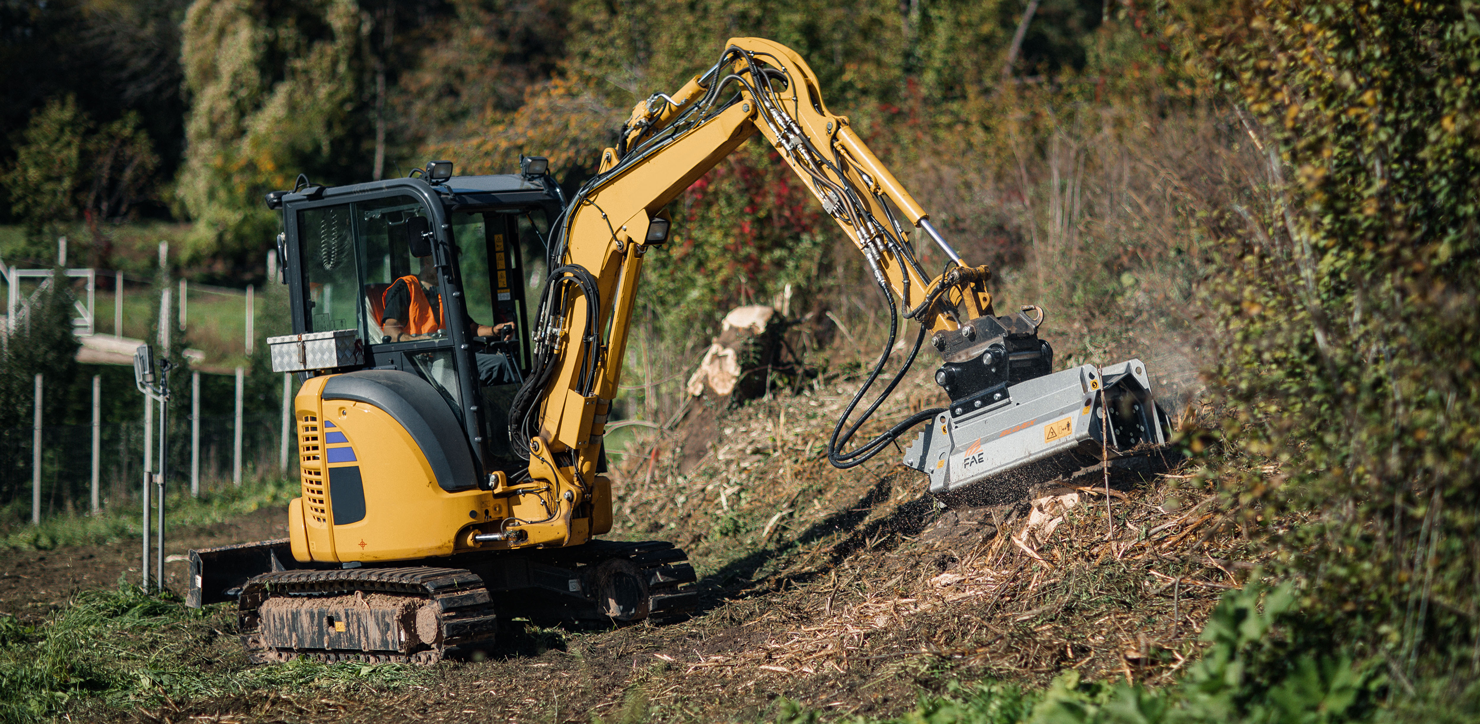 BIKEA ドロップリーフテーブル Mulcher for excavators BL0/EX | FAE