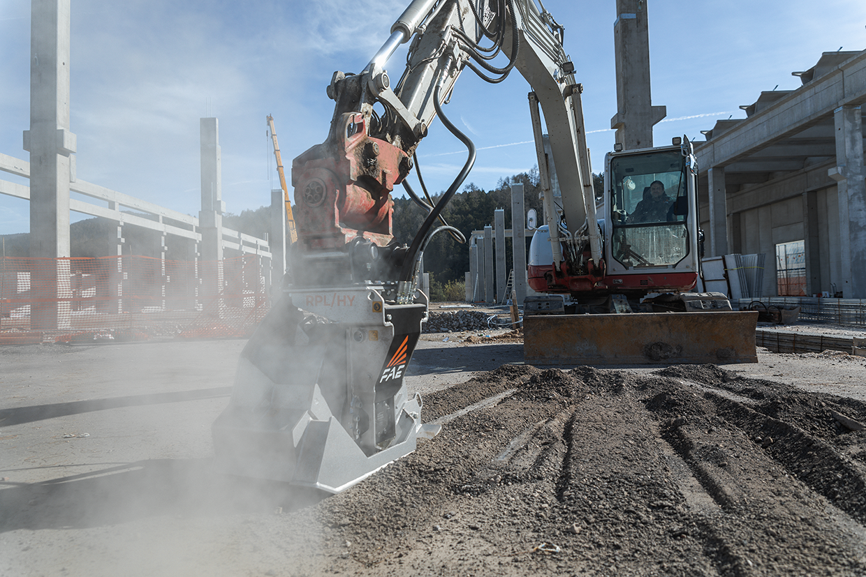 RPL/HY, die ideale Ergänzung für die Fahrbahnvorbereitung