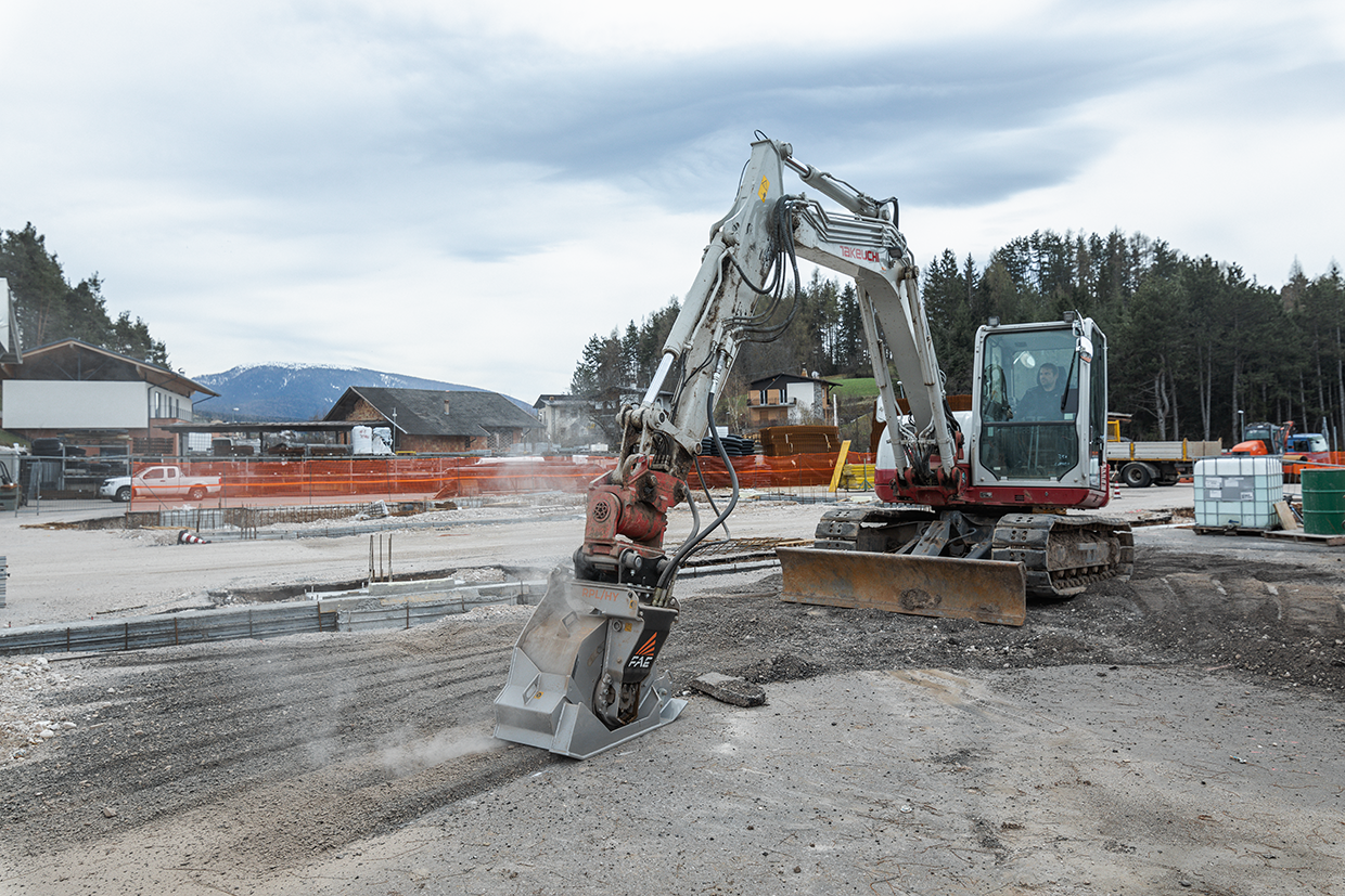 RPL/HY, fähig zum Fräsen bis zu 11,5 cm Tiefe
