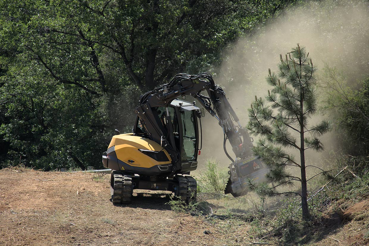 BL2/EX/VT - BL2/EX/SONIC, broyeurs forestiers pour pelles équipés d'un rotor avec technologie Bite Limiter 