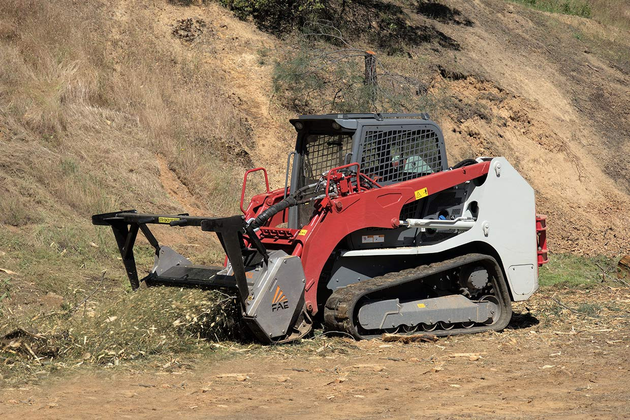 BL4/SSL/VT - BL4/SSL/SONIC, provide high and efficient shredding in wooded and forestry areas