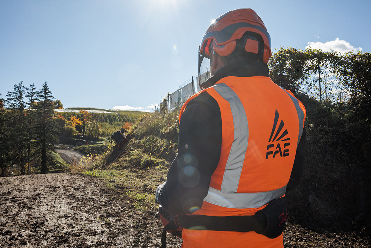 El RCU45, equipado con control remoto para gestionar de forma óptima todas las funciones del vehículo y la cabeza