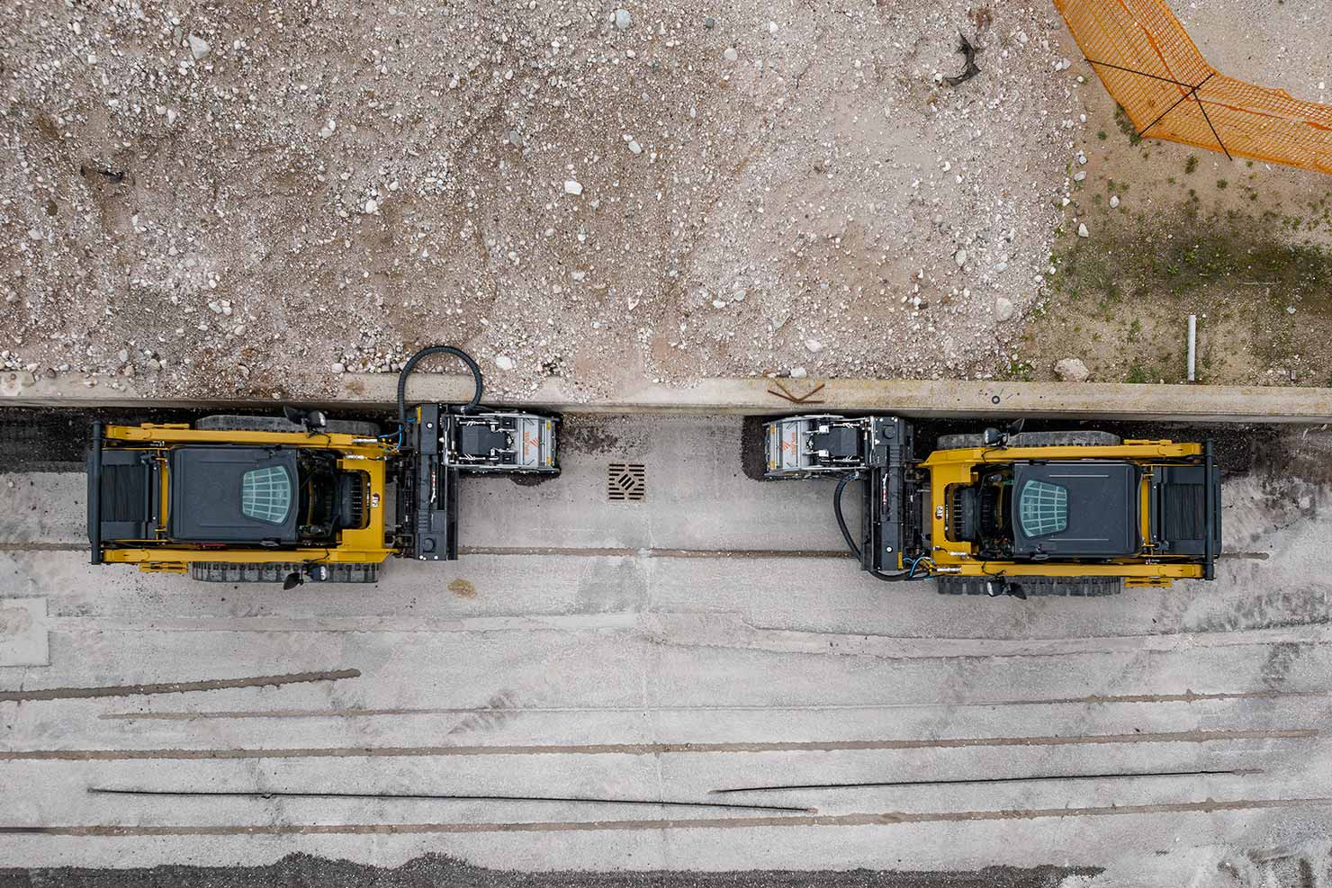 RPL/SSL, operational precision is ensured by the hydraulic drive system as well as practical depth and cutting indicators