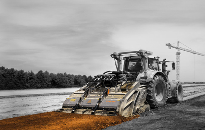 The machines of the Construction line apply the maximum technological evolution on the road, facilitating your work even in the most difficult conditions