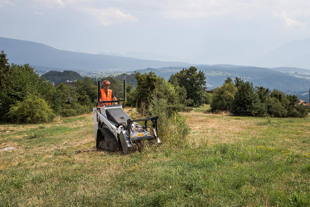 BL0/ML, mulcher for mini track loaders - 10.jpg